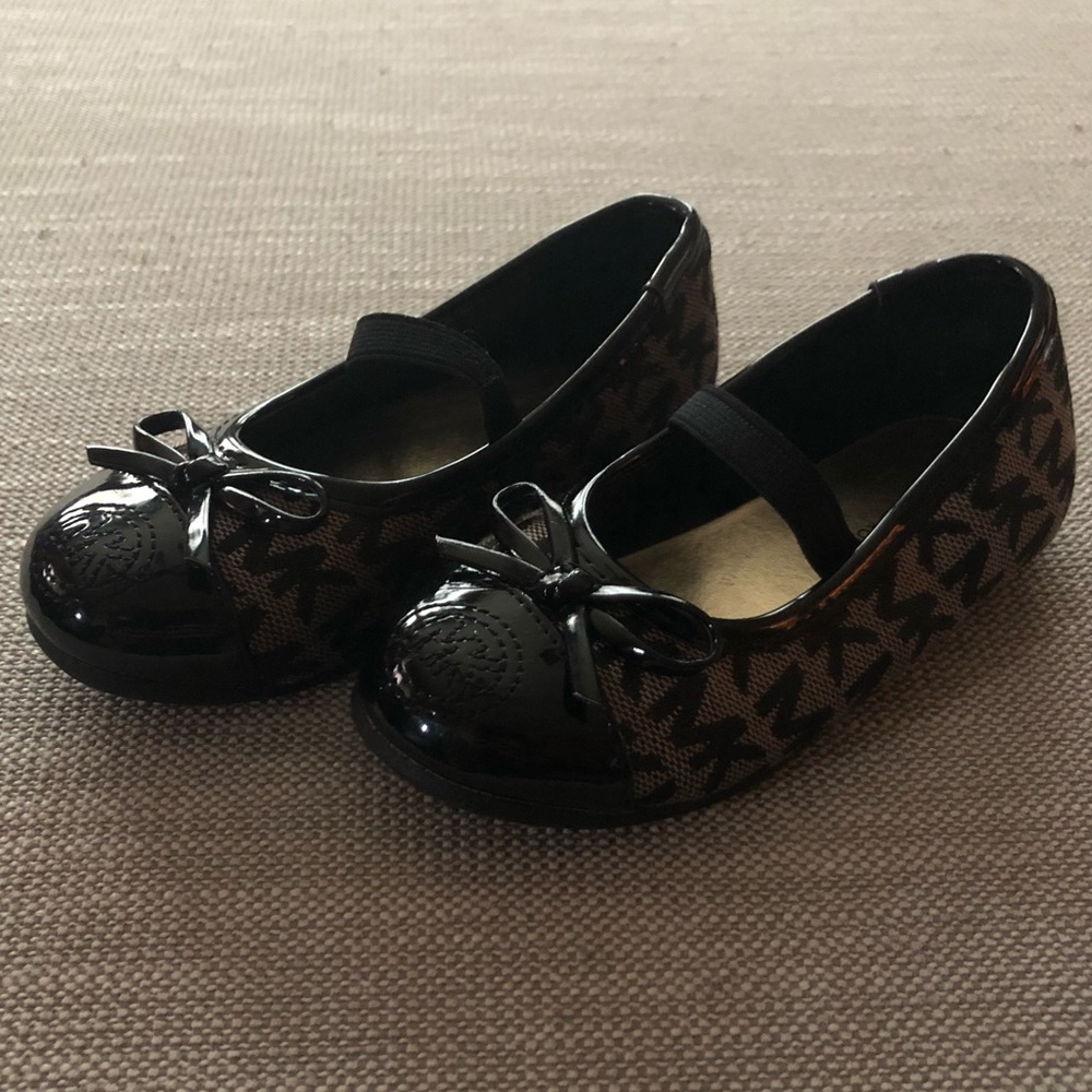 Michael Kors toddler girl dress shoe